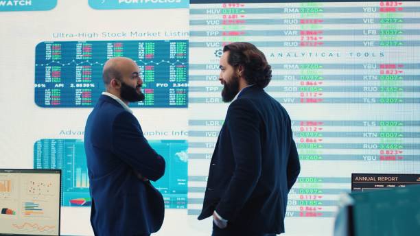 What Separates Long-Term Investors From Short-Term Traders?